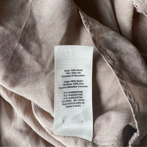 Aritzia Wilfred Allier Dress Embroidered Blush
Beige Size XXS - Picture 11 of 11